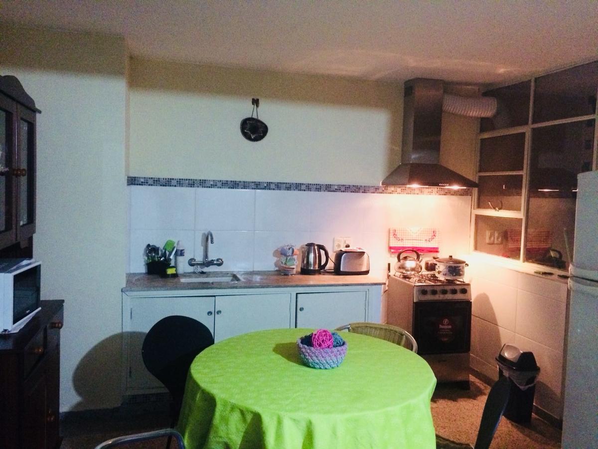 Leohome Melo Buitenkant foto